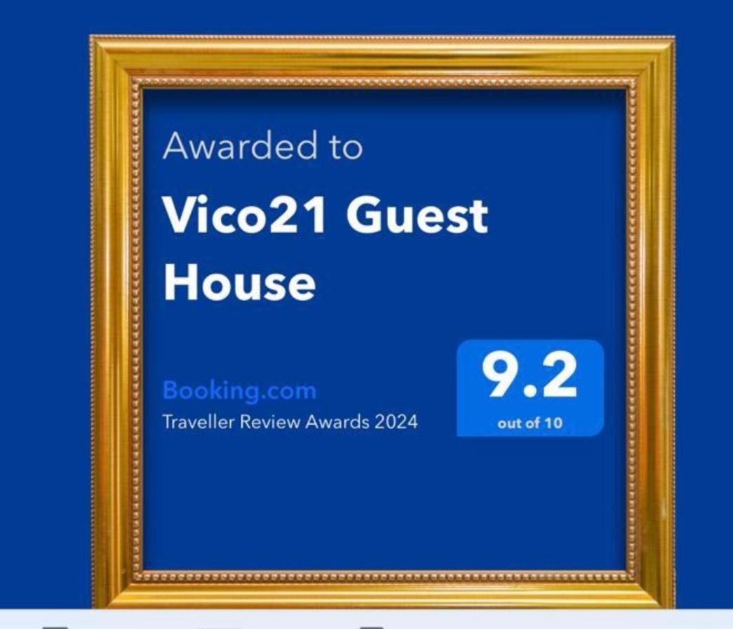 Vico21 Guest House Neapel Exteriör bild